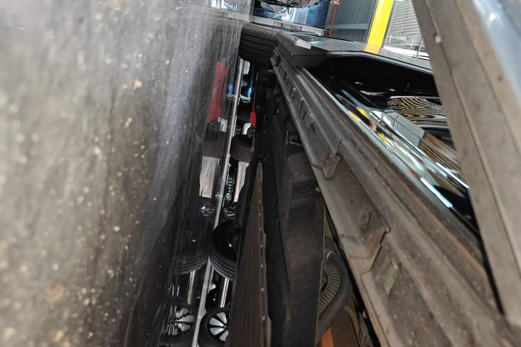 Used GAC Trumpchi E9 2024 E9 New Year Edition Right Side Sill