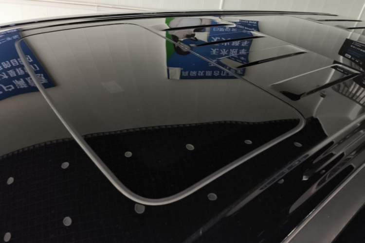 Used GAC Trumpchi E9 2024 E9 Champion Edition Roof