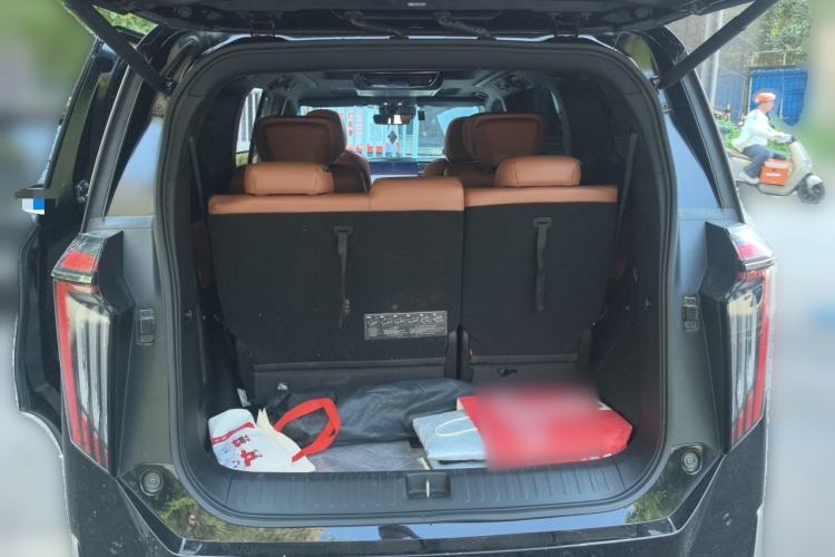 Used GAC Trumpchi E9 2024 E9 Deluxe Edition Trunk