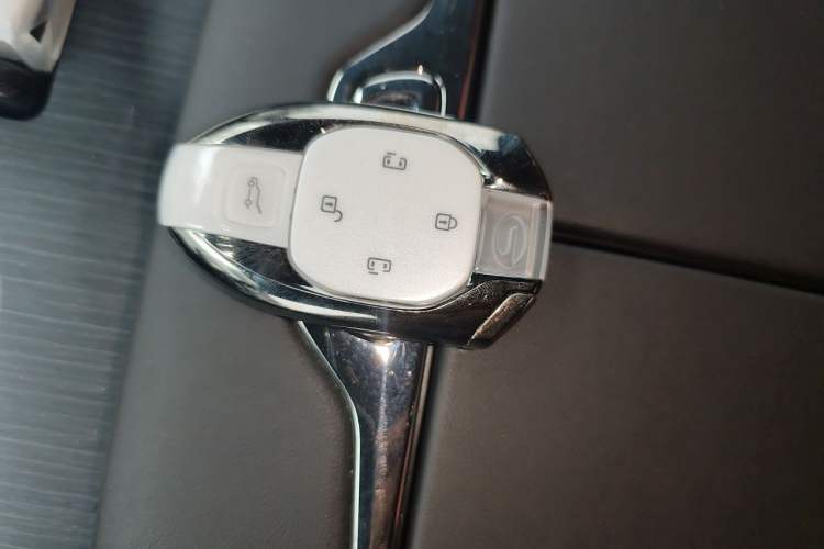 Used GAC Trumpchi E9 2024 E9 Deluxe Edition Vehicle Key