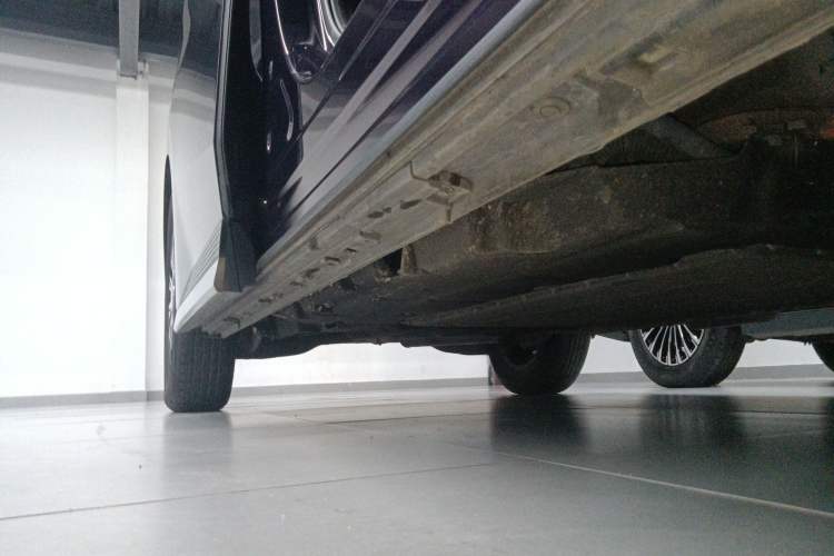 Used GAC Trumpchi E9 2024 E9 Champion Edition Right Side Sill
