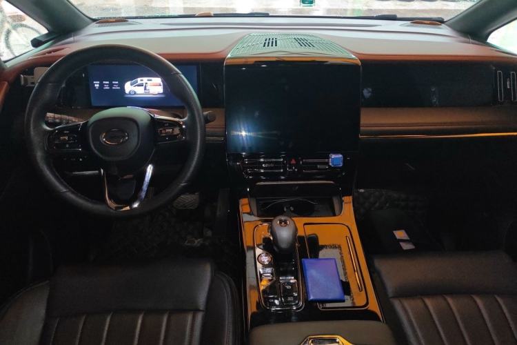 Used GAC Trumpchi E9 2024 E9 Master Edition Center Console