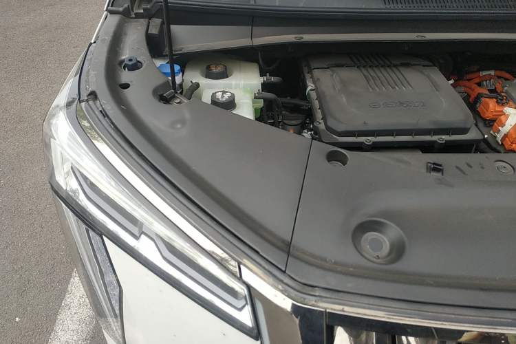 Used GAC Trumpchi E9 2024 E9 Champion Edition Engine Bay Right