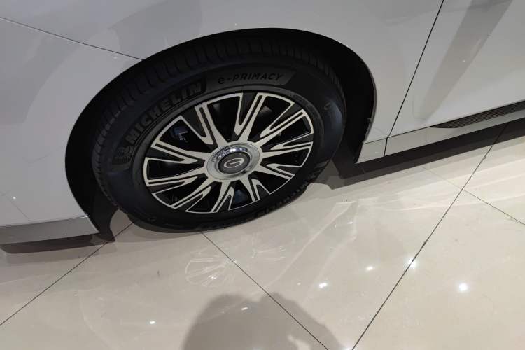 Used GAC Trumpchi E9 2024 E9 Deluxe Edition Exterior 7