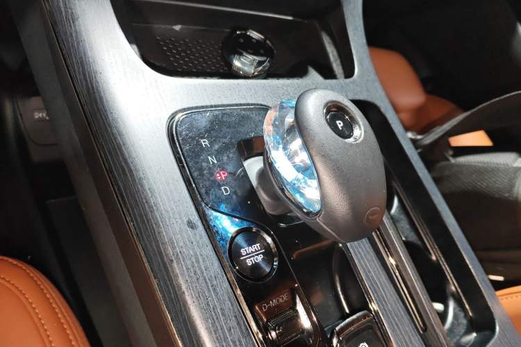 Used GAC Trumpchi E9 2024 E9 Champion Edition Gear Lever