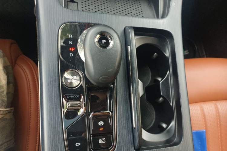Used GAC Trumpchi E9 2024 E9 Deluxe Edition Gear Lever