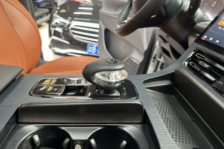 Used GAC Trumpchi E9 2024 E9 Deluxe Edition Gear Lever