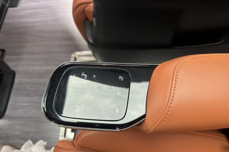 Used GAC Trumpchi E9 2024 E9 Deluxe Edition Interior 15