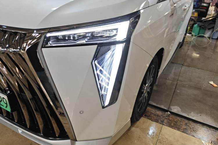 Used GAC Trumpchi E9 2024 E9 Champion Edition Left Front Headlight