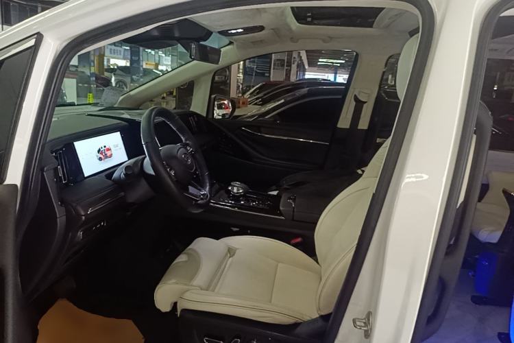 Used GAC Trumpchi E9 2024 E9 State Guest Custom Edition Left Front Seat