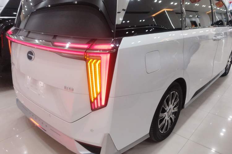 Used GAC Trumpchi E9 2024 E9 Champion Edition Right Rear Taillight