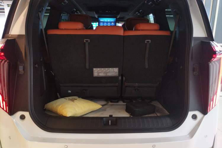 Used GAC Trumpchi E9 2024 E9 New Year Edition Trunk