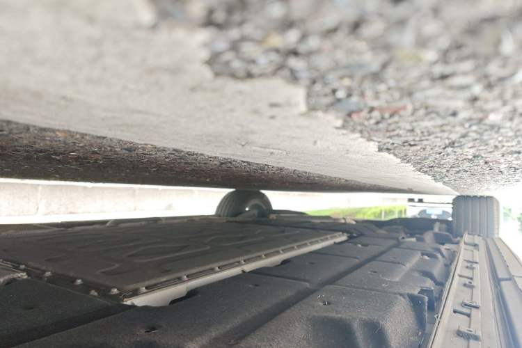 Used GAC Trumpchi E9 2024 E9 Master Edition Chassis Front Right