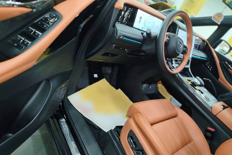 Used GAC Trumpchi E9 2025 E9 Superfast Charging – Master Series Driver Seat