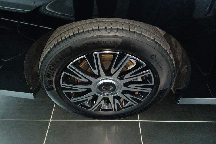 Used GAC Trumpchi E9 2025 E9 Superfast Charging Champion Exterior 2
