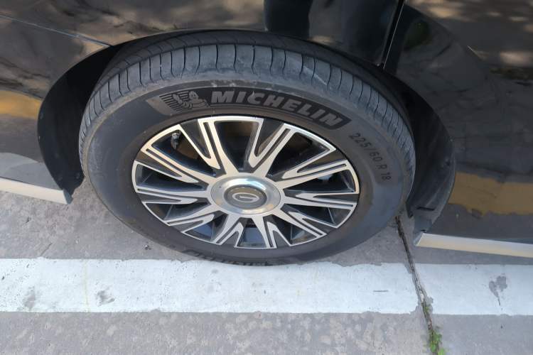 Used GAC Trumpchi E9 2025 E9 Superfast Charging – Master Series Exterior 5