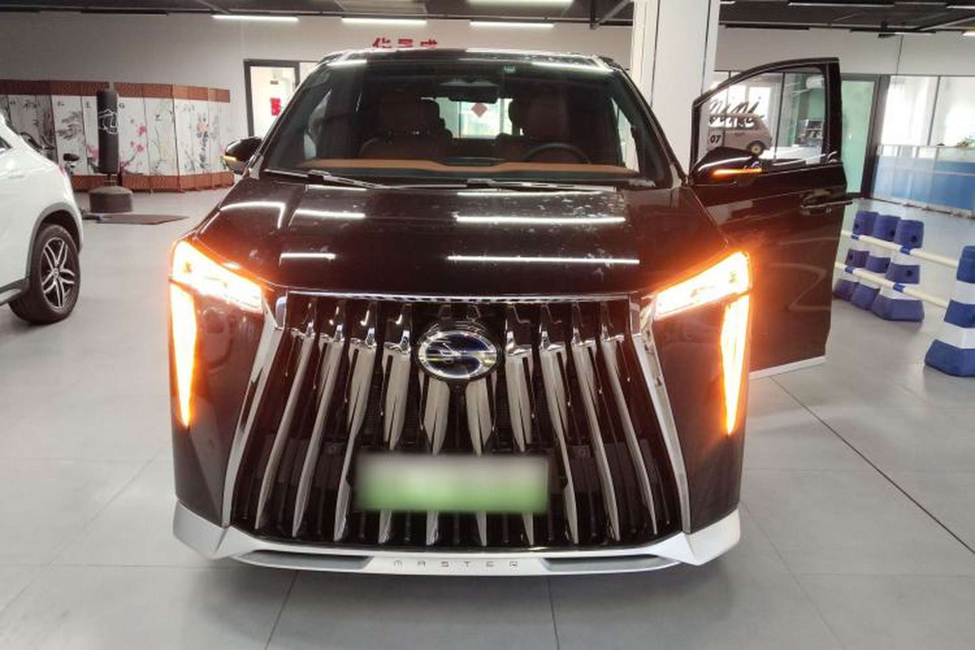 Used GAC Trumpchi E9 2025 E9 Superfast Charging – Master Series Front