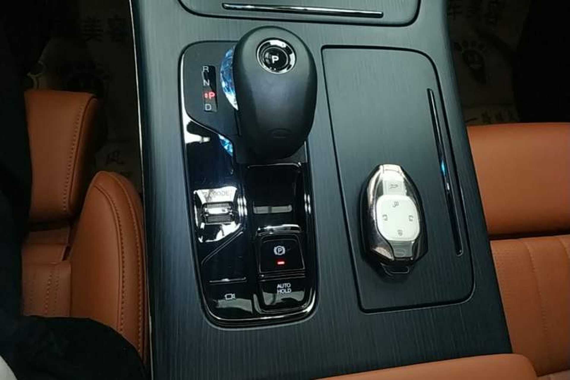 Used GAC Trumpchi E9 2025 E9 Superfast Charging Champion Gear Lever
