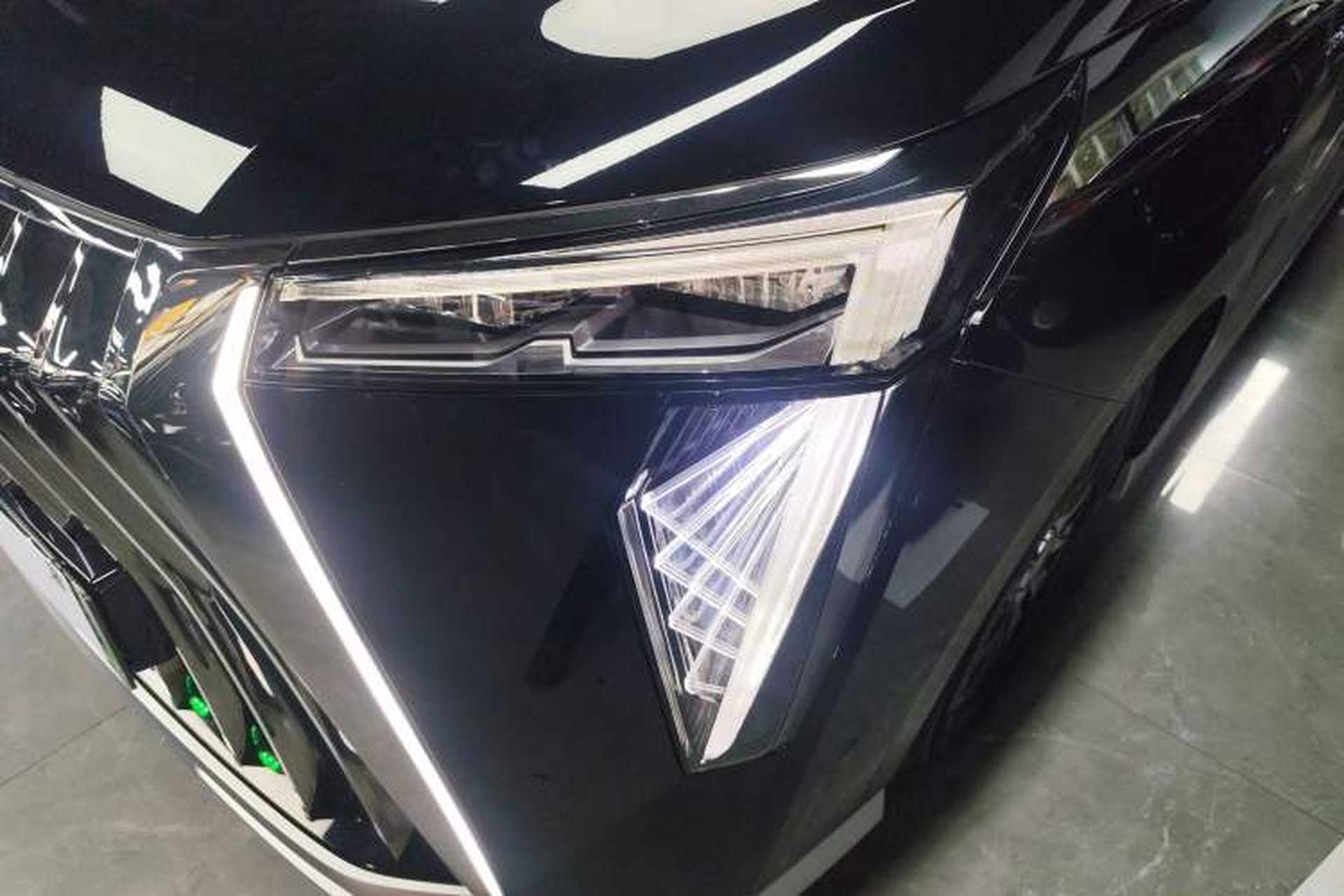 Used GAC Trumpchi E9 2025 E9 Superfast Charging – Master Series Left Front Headlight