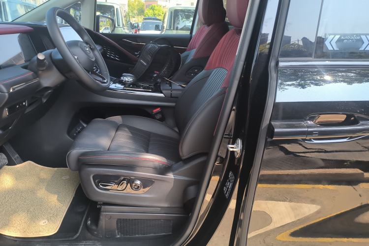 Used GAC Trumpchi E9 2025 E9 Superfast Charging – Master Series Left Front Seat