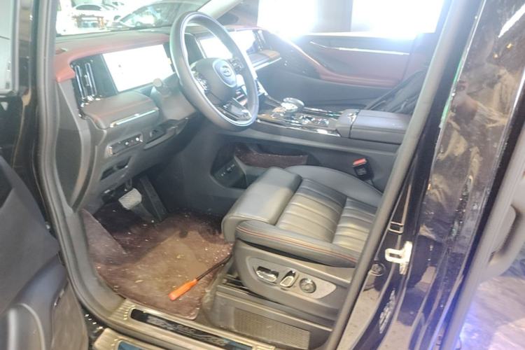 Used GAC Trumpchi E9 2025 E9 Superfast Charging – Master Series Left Front Seat
