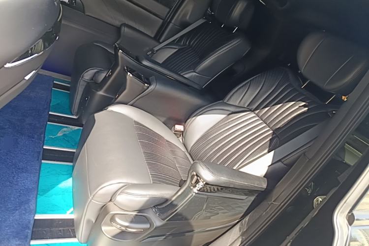 Used GAC Trumpchi E9 2025 E9 Superfast Charging Deluxe Edition Left Rear Seat