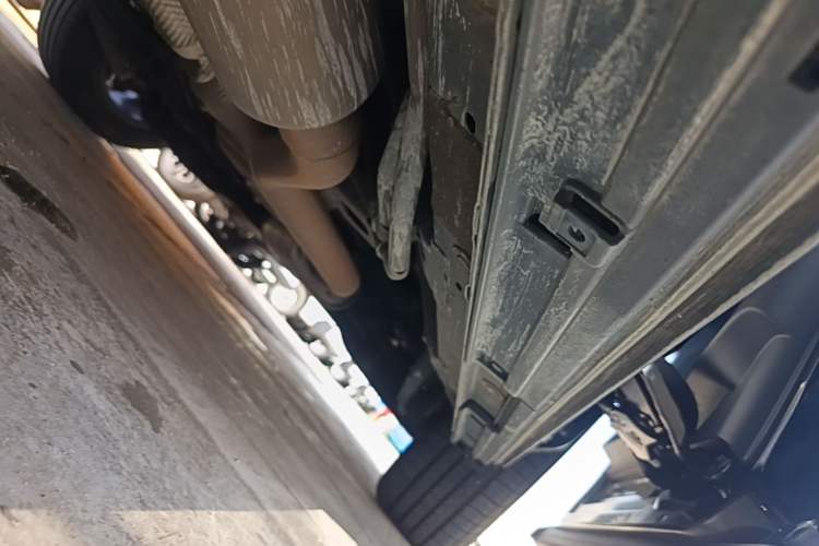 Used GAC Trumpchi E9 2025 E9 Superfast Charging Deluxe Edition Left Side Sill