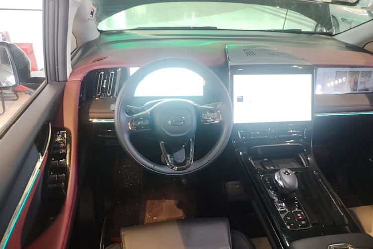 Used GAC Trumpchi E9 2025 E9 Superfast Charging – Master Series Steering Wheel