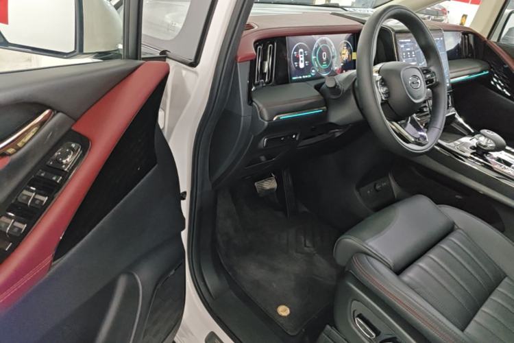 Used GAC Trumpchi E9 2025 E9 Superfast Charging – Master Series Driver Seat