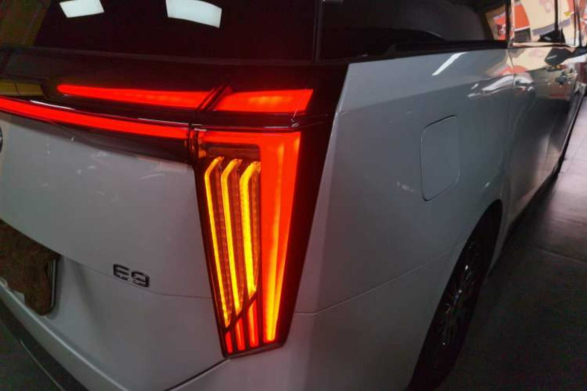 Used GAC Trumpchi E9 2025 E9 Superfast Charging Champion Right Rear Taillight