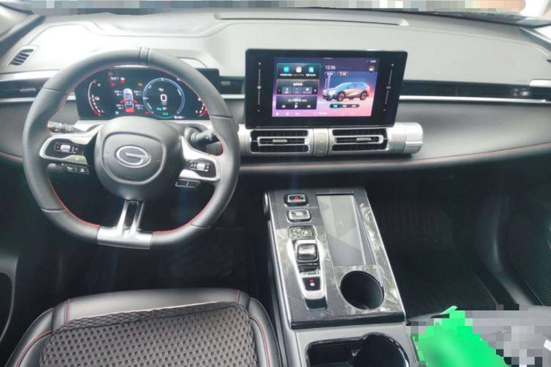 Used GAC Trumpchi EMKOO 2022 2.0 ATK Gemini Edition Center Console