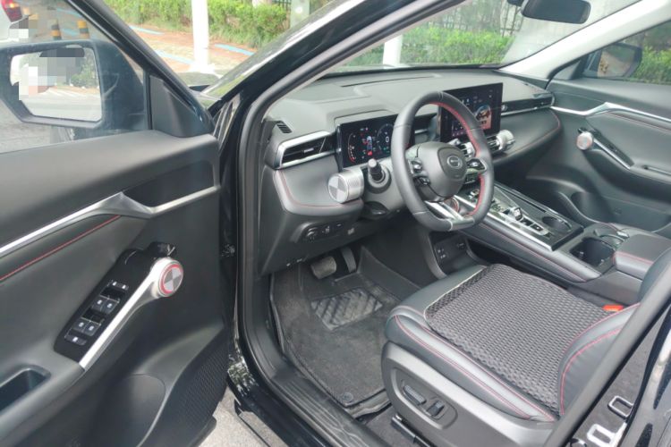 Used GAC Trumpchi EMKOO 2022 2.0 ATK Gemini Edition Driver Seat