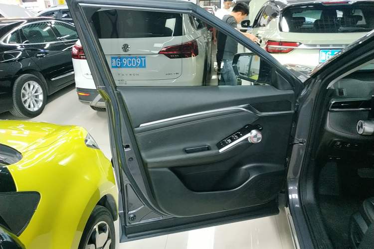 Used GAC Trumpchi EMKOO 2022 1.5T Supernova Pro Edition Left Front Door Interior