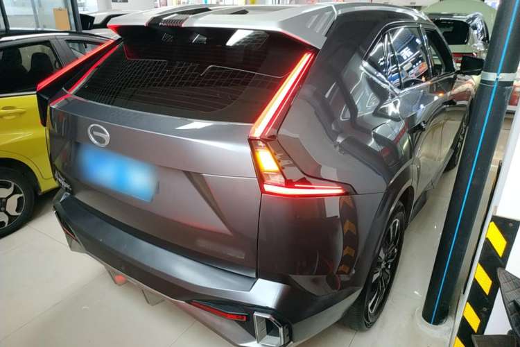 Used GAC Trumpchi EMKOO 2022 1.5T Supernova Pro Edition Rear Right 45 Deg