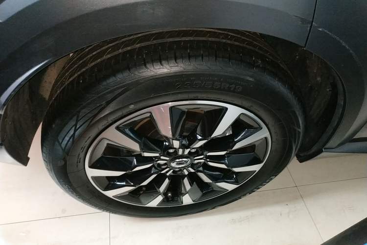 Used GAC Trumpchi EMKOO 2022 1.5T Supernova Pro Edition Right Rear Wheel Hub
