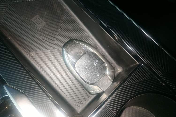 Used GAC Trumpchi EMKOO 2022 1.5T Supernova Pro Edition Vehicle Key