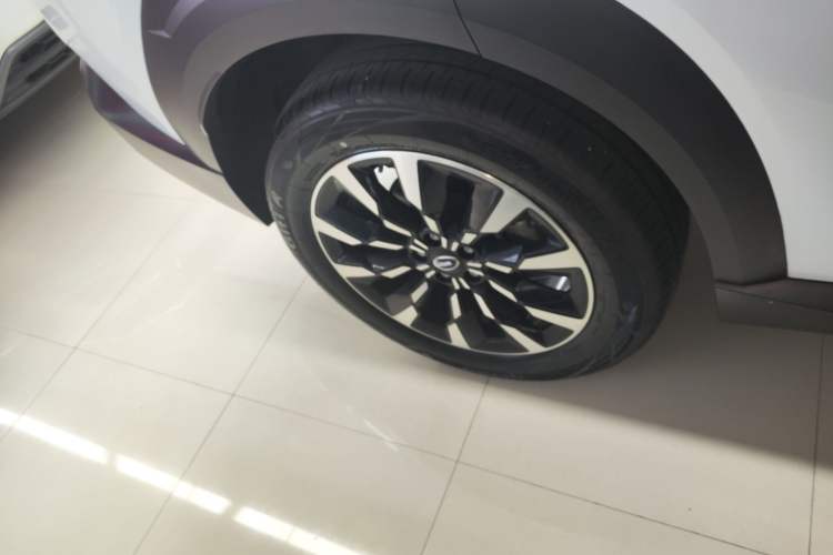 Used GAC Trumpchi EMKOO 2022 2.0 ATK TwinStar Pro Edition Right Rear Wheel Hub