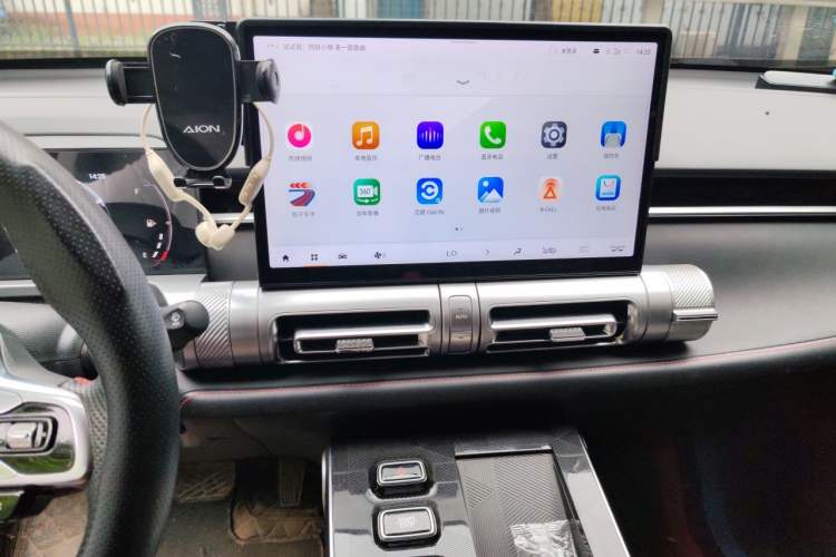 Used GAC Trumpchi EMKOO 2022 1.5T Supernova Pro Edition Audio And AC Panel
