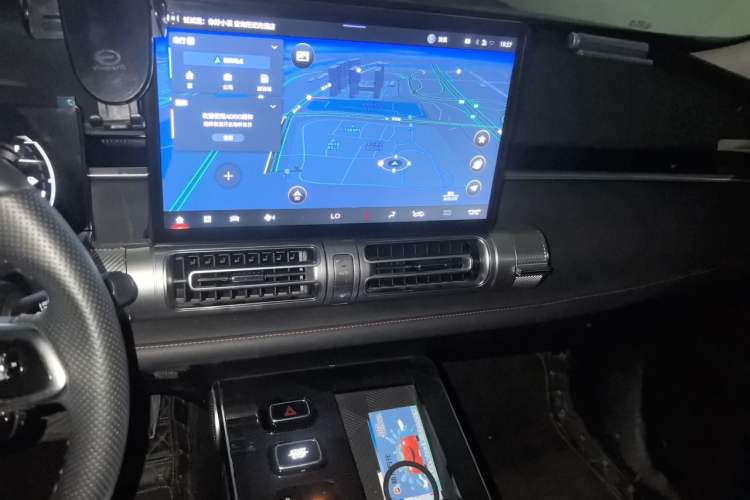 Used GAC Trumpchi EMKOO 2022 1.5T Supernova Pro Edition Audio And AC Panel