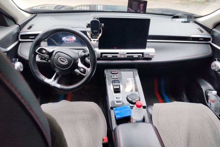 Used GAC Trumpchi EMKOO 2022 1.5T Supernova Pro Edition Center Console