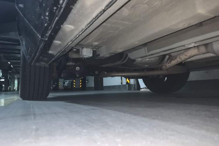 Used GAC Trumpchi EMKOO 2022 1.5T Supernova Pro Edition Chassis Front Right