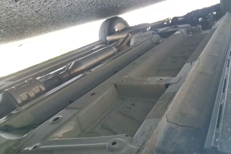 Used GAC Trumpchi EMKOO 2022 1.5T Supernova Pro Edition Chassis Front Right