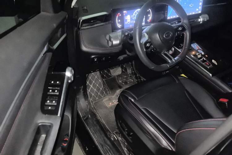Used GAC Trumpchi EMKOO 2022 1.5T Supernova Pro Edition Driver Seat