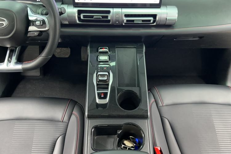 Used GAC Trumpchi EMKOO 2022 1.5T Supernova Pro Edition Gear Lever