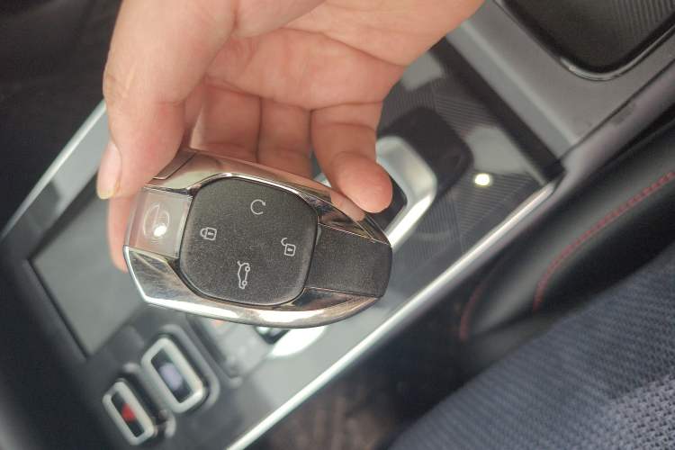 Used GAC Trumpchi EMKOO 2022 1.5T Supernova Max Edition Interior 1