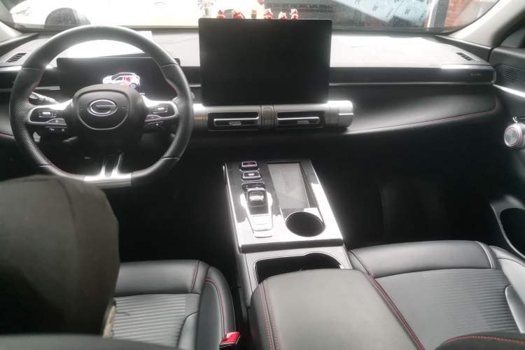 Used GAC Trumpchi EMKOO 2022 1.5T Supernova Pro Edition Interior 2