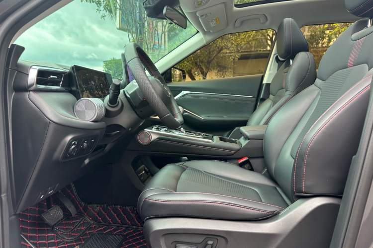 Used GAC Trumpchi EMKOO 2022 1.5T Supernova Pro Edition Interior 4
