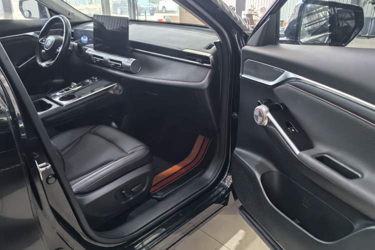 Used GAC Trumpchi EMKOO 2022 1.5T Supernova Max Edition Interior 7