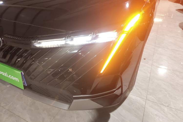Used GAC Trumpchi EMKOO 2022 1.5T Supernova Edition Left Front Headlight