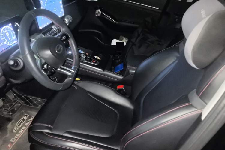 Used GAC Trumpchi EMKOO 2022 1.5T Supernova Pro Edition Left Front Seat